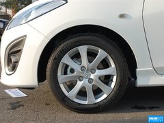 2012款 两厢 1.5L 自动 炫动超值版