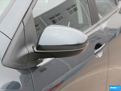 2012款 两厢 1.5L 自动 炫动超值版