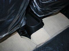 2012款 两厢 1.5L 自动 炫动豪华版