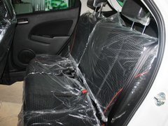 2012款 两厢 1.5L 自动 炫动豪华版