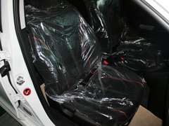 2012款 两厢 1.5L 自动 炫动豪华版