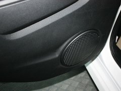 2012款 两厢 1.5L 自动 炫动豪华版