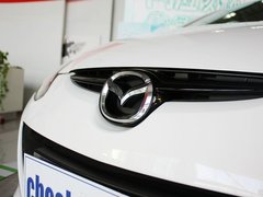 2012款 两厢 1.5L 自动 炫动豪华版