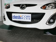 2012款 两厢 1.5L 自动 炫动豪华版