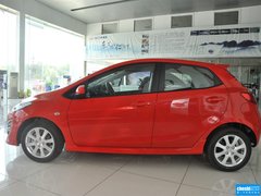 2012款 两厢 1.5L 自动 炫动豪华版