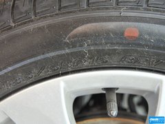 2012款 两厢 1.5L 自动 炫动豪华版