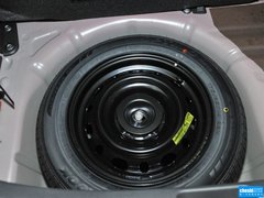 2012款 两厢 1.5L 自动 炫动豪华版