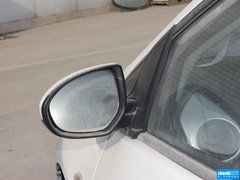 2012款 两厢 1.5L 自动 炫动豪华版