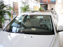 2013款 2.0L DCT 炫動款