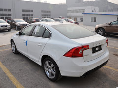 2013款 2.0T 自动 智雅版