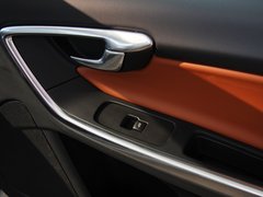 2013款 2.0T 自动 智雅版