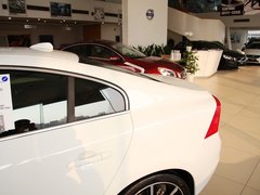 2013款 2.0T 自动 智雅版