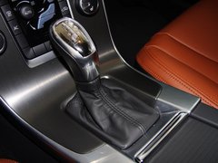 2013款 2.0T 自动 智雅版