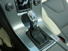 2013款 2.0T 自动 智雅版 5座