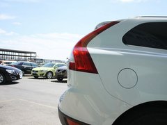 2013款 2.0T 自动 智雅版 5座