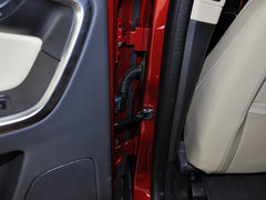 2013款 2.0T 自动 智雅版 5座