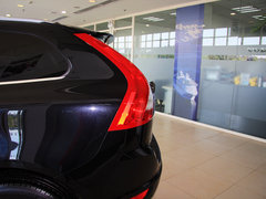 2013款 2.0T 自动 智雅版 5座