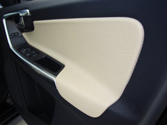 2013款 2.0T 自动 智雅版 5座