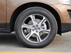 2013款 2.0T 自动 舒适版 5座