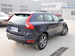 2013款 3.0T 自动 AWD舒适版 5座