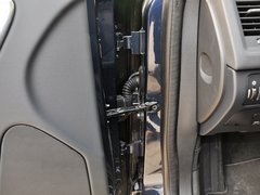 2013款 3.0T 自动 AWD舒适版 5座