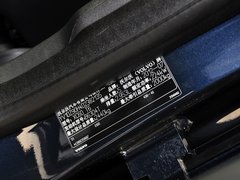 2013款 3.0T 自动 AWD舒适版 5座
