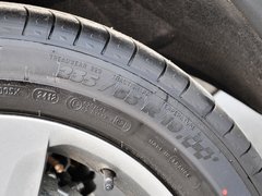 2013款 3.0T 自动 AWD舒适版 5座