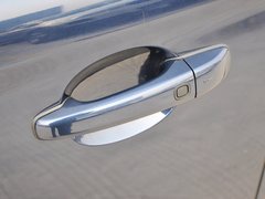 2013款 3.0T 自动 AWD舒适版 5座