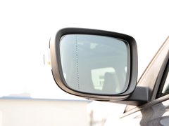 2013款 3.0T 自动 AWD舒适版 5座
