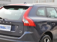2013款 3.0T 自动 AWD舒适版 5座
