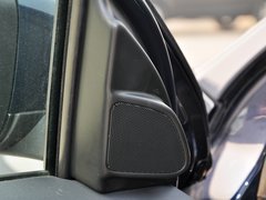 2013款 3.0T 自动 AWD舒适版 5座