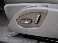 2013款 3.0T 自动 AWD舒适版 5座