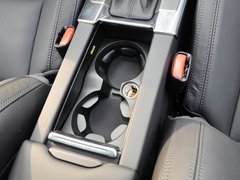 2013款 3.0T 自动 AWD舒适版 5座