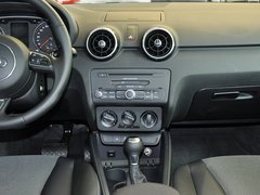 2013款 30TFSI 1.4T Sportback Ego