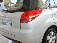 2013款 1.6 手动 创想版 7座
