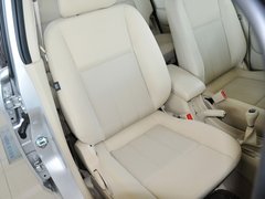 2013款 1.6 手动 创想版 7座