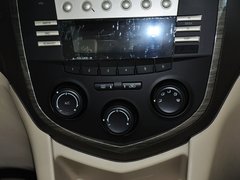 2013款 1.6 手动 创想版 7座