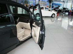 2013款 1.8 CVT 尊享版 7座