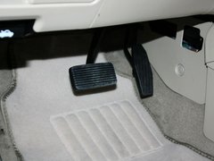 2013款 1.8 CVT 尊享版 7座