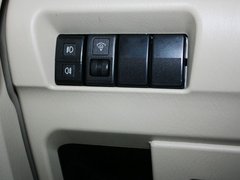 2013款 1.8 CVT 尊享版 7座