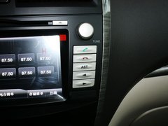 2013款 1.8 CVT 尊享版 7座