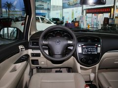 2013款 1.8 CVT 尊享版 7座