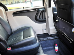 2013款 3.6L 自动 豪华版 7座