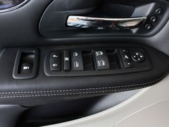 2013款 3.6L 自动 豪华版 7座