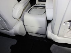 2013款 3.6L 自动 豪华版 7座