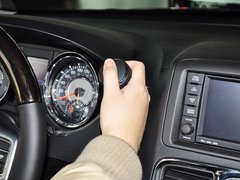 2013款 3.6L 自动 豪华版 7座