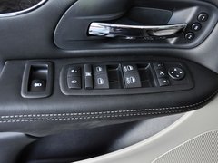 2013款 3.6L 自动 豪华版 7座