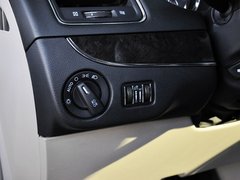 2013款 3.6L 自动 豪华版 7座
