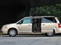 2013款 3.6L 自动 豪华版 7座