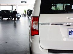 2013款 3.6L 自动 豪华版 7座